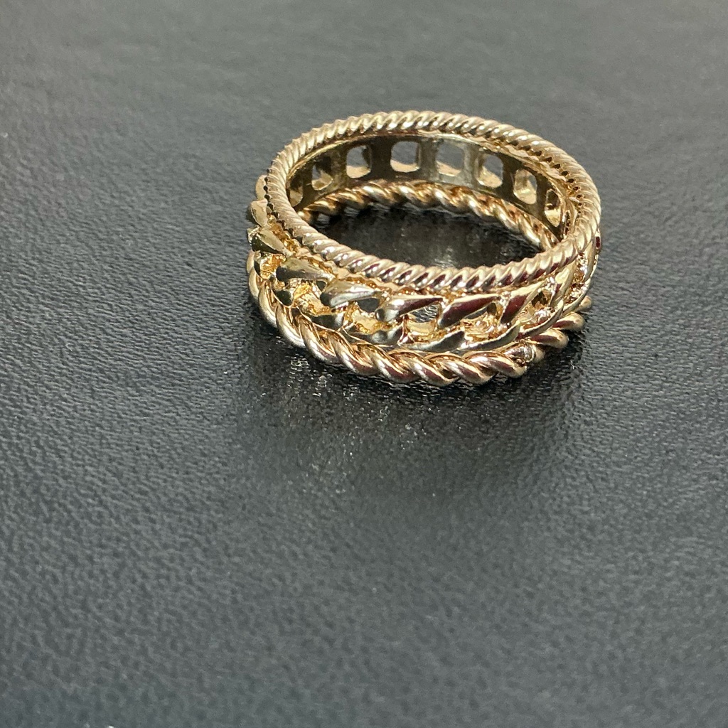 Nordstrom Rack Set Of 3 Assorted Stacking Rings 25$